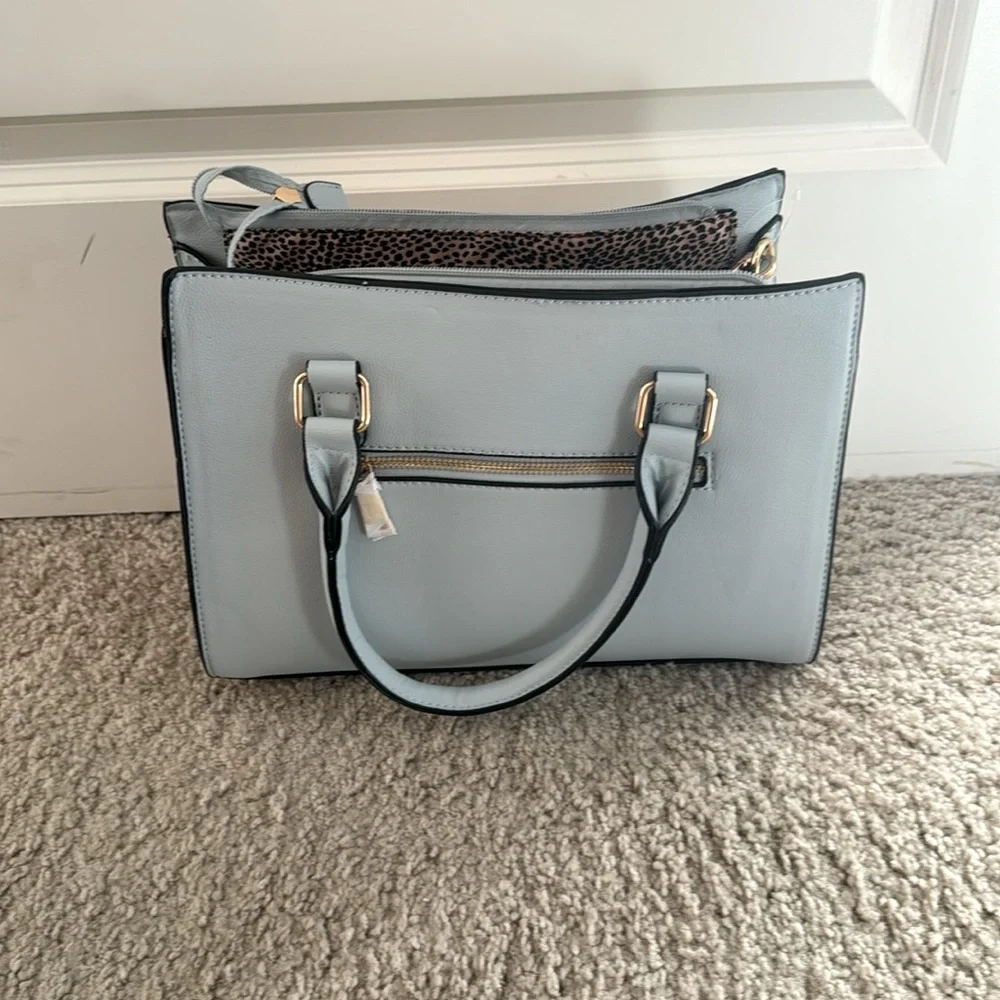 Light Blue Purse - Picture 3 of 8